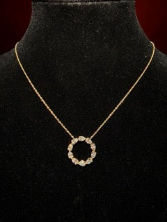 Pear Halo Pendant - Yellow Gold