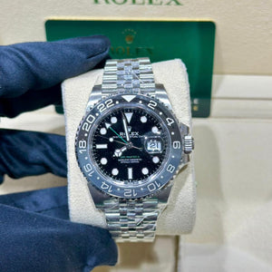 Rolex GMT Master 2 (Bruce Wayne) on Jubilee