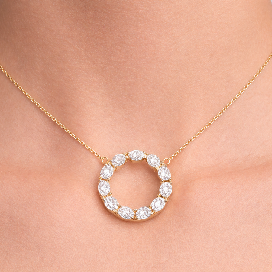 Oval Halo Pendant - Yellow Gold