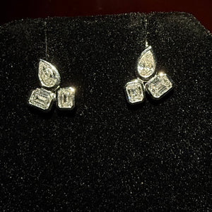 Trinity Lumière Earring