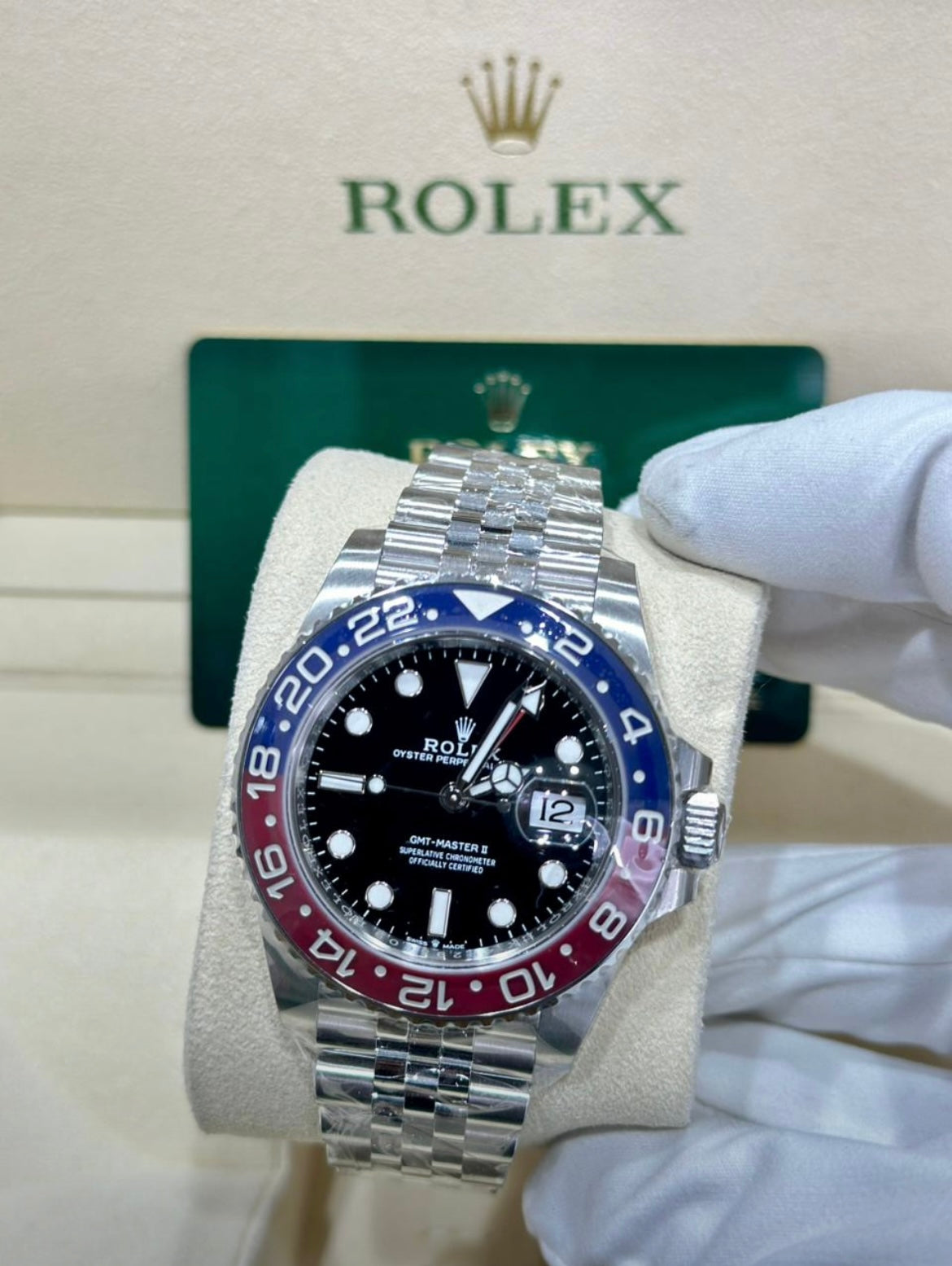 Rolex GMT Master 2 (Pepsi) on Jubilee