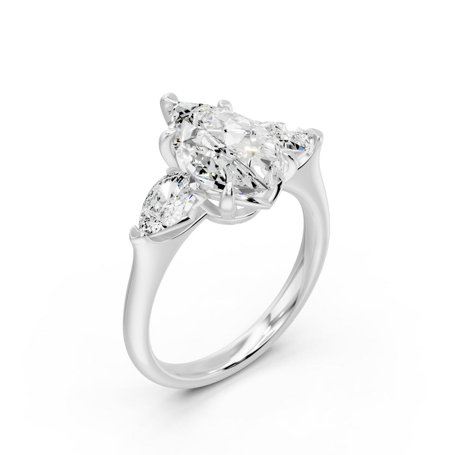 Pear Solitair and 2 Pear - 3 Stone Ring - 4.43 cts