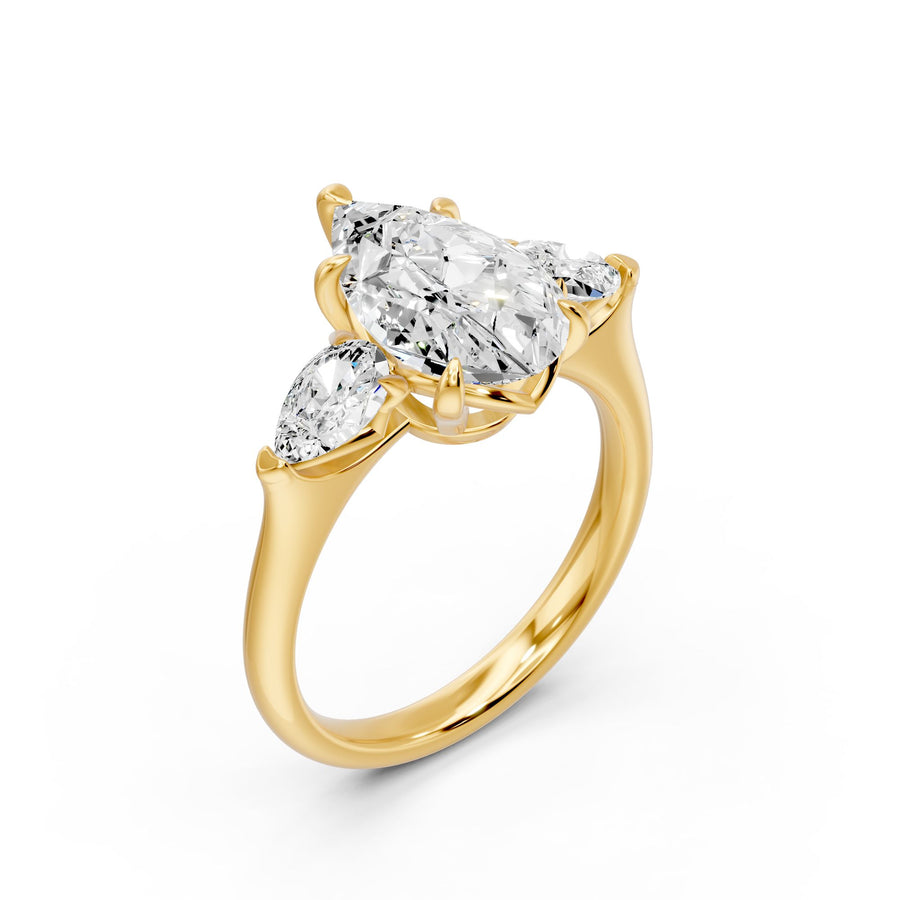 Pear Solitair and 2 Pear - 3 Stone Ring - 4.03 cts