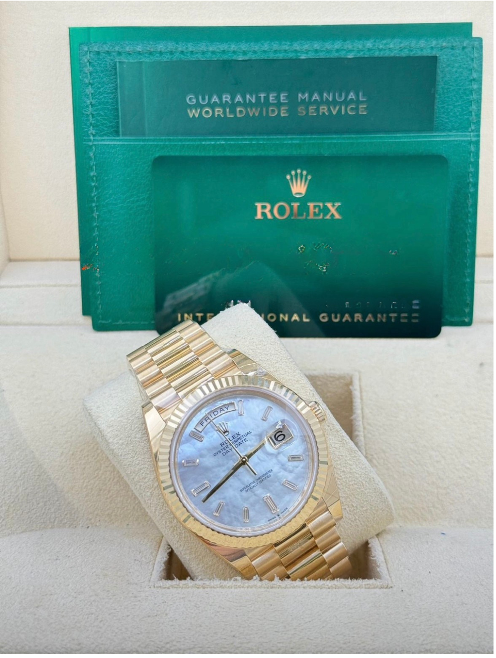 Rolex DayDate Yellow Gold Mother of Pearl