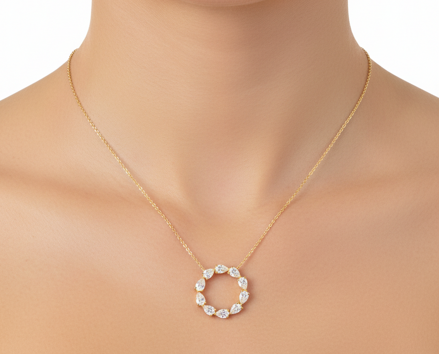 Pear Halo Pendant - Yellow Gold